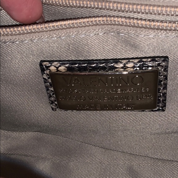 Valentino Bag - Picture 4 of 6